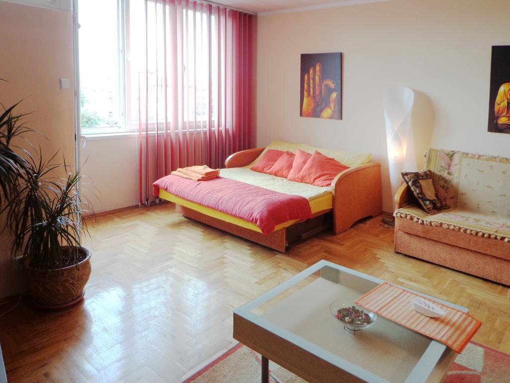 Ekstaza Apartment Krasków Exterior foto